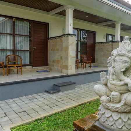 Kubu Doble Daire Sanur Dış mekan fotoğraf